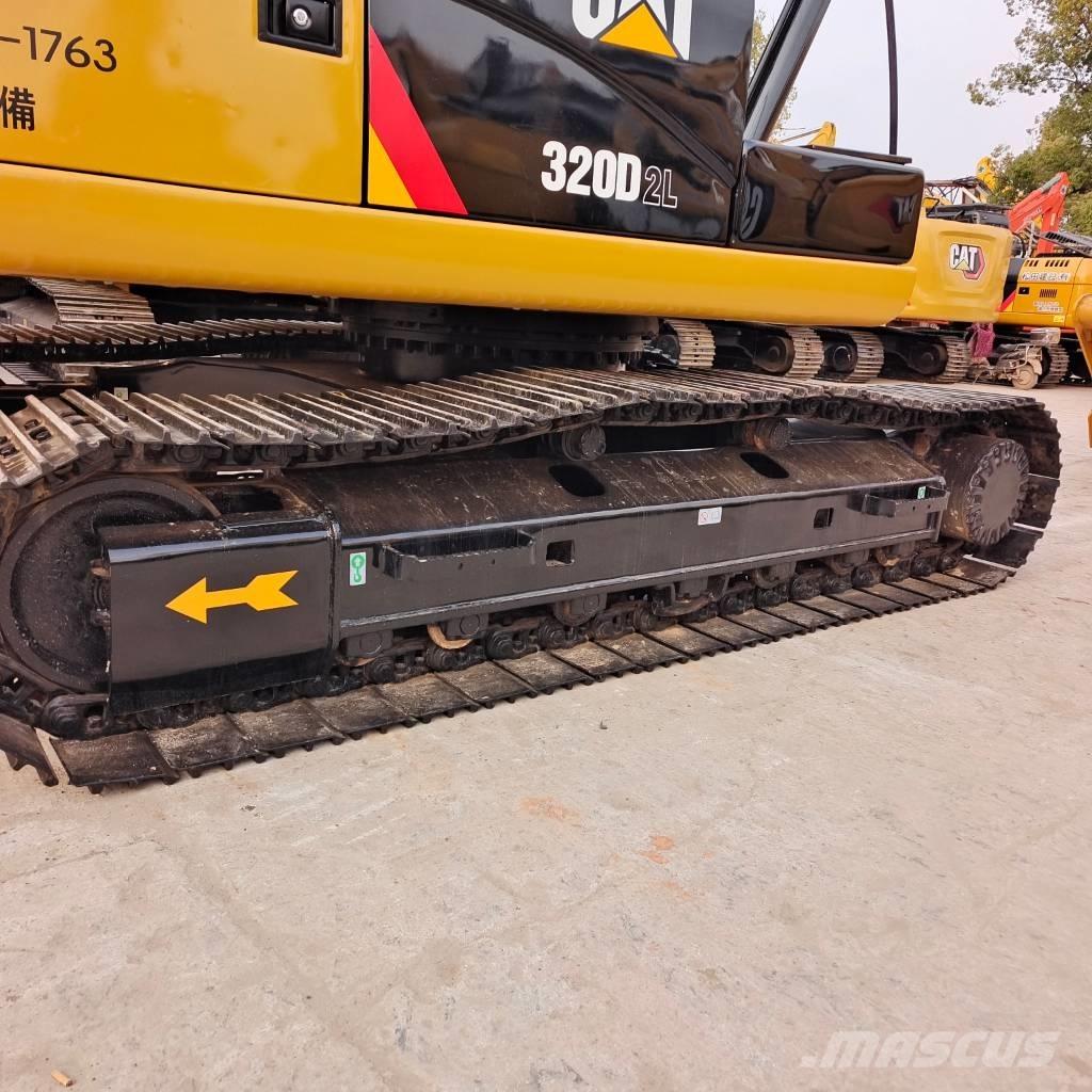 CAT 320 DL Pásové rýpadlá