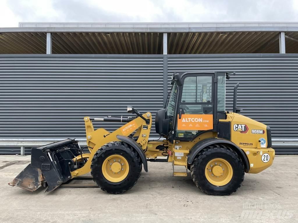 CAT 908M Kolesové nakladače