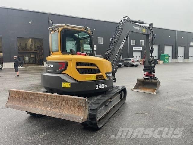 Volvo ECR 88 D Midi rýpadlá 7 t - 12 t