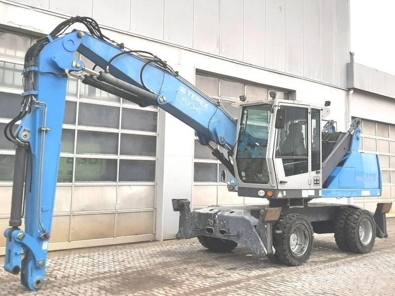 Fuchs MHL 320 D Stroje pre manipuláciu s odpadom