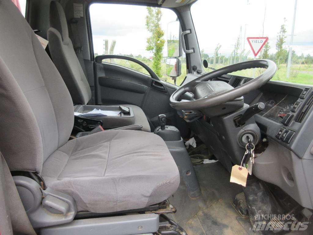Isuzu N 75.190 Valník s navijakom