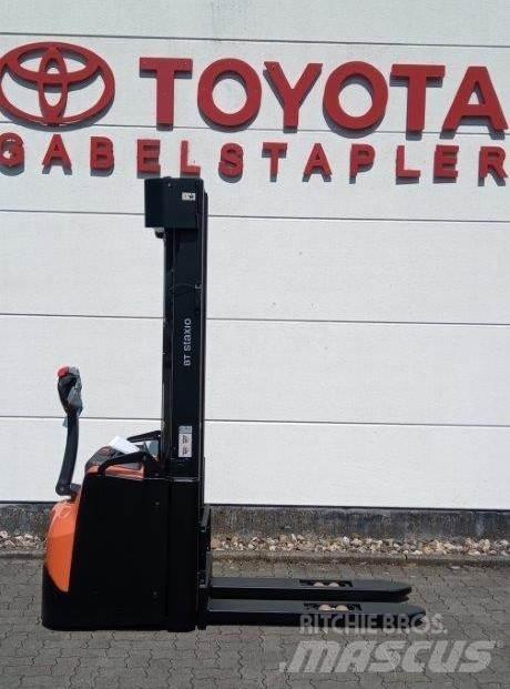 Toyota SWE160L Ručne vedené vysokozdvižné vozíky