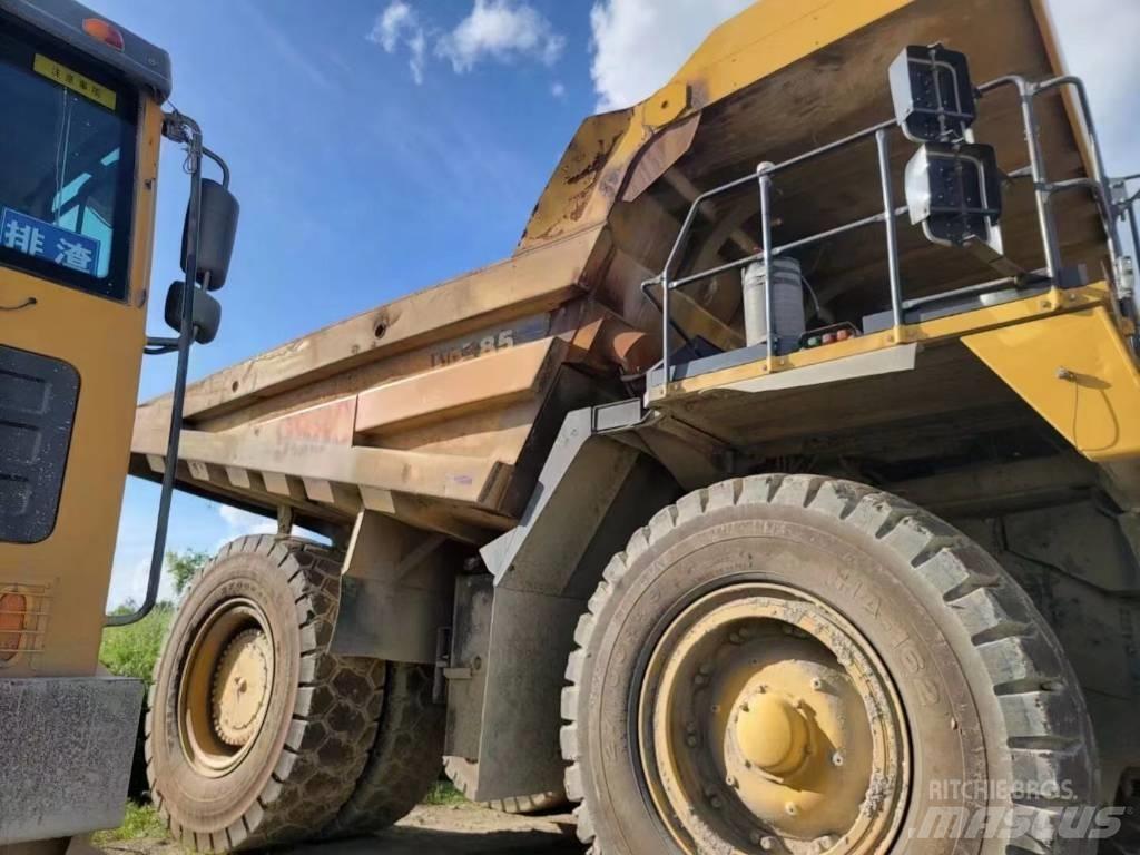 Komatsu HD 785 Pevné dempry