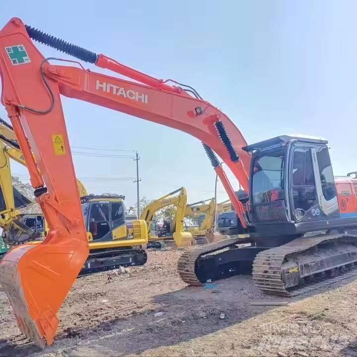 Hitachi ZX200 Pásové rýpadlá