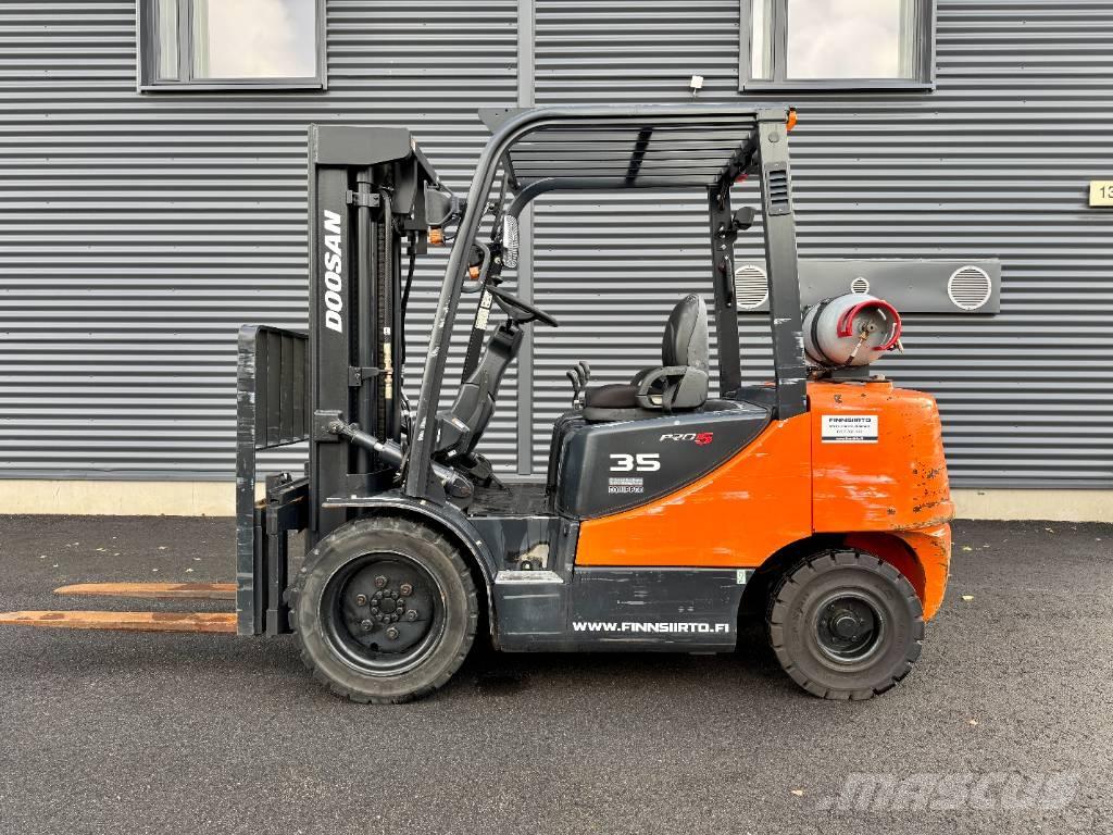 Doosan G 35 C-5 LPG vozíky