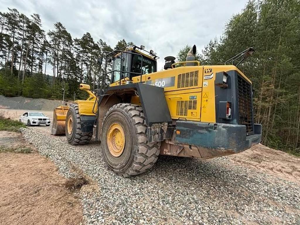 Komatsu WA500-6 Kolesové nakladače