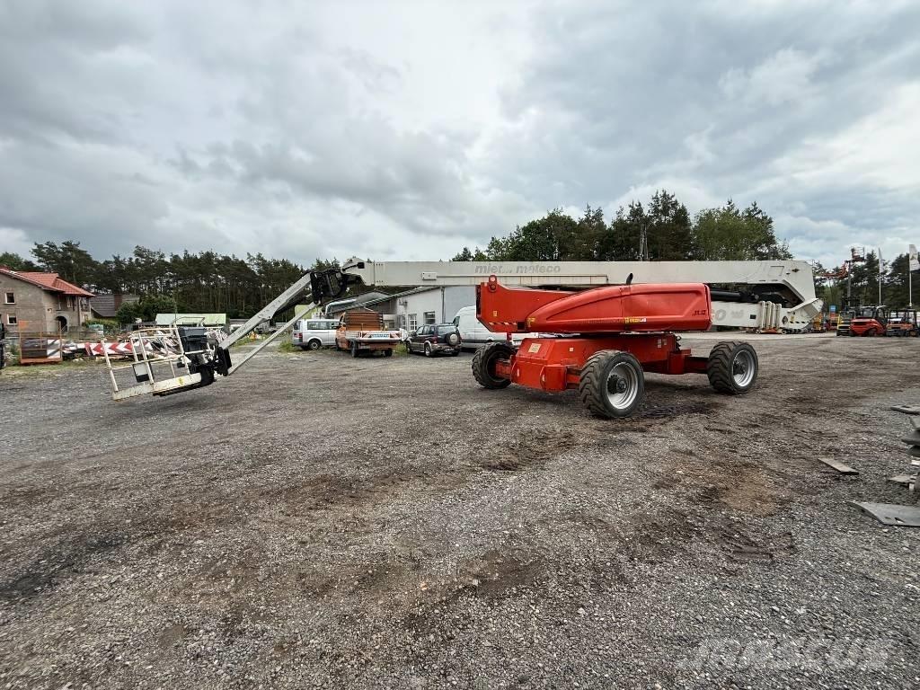 JLG 1250 AJP Kĺbové plošiny