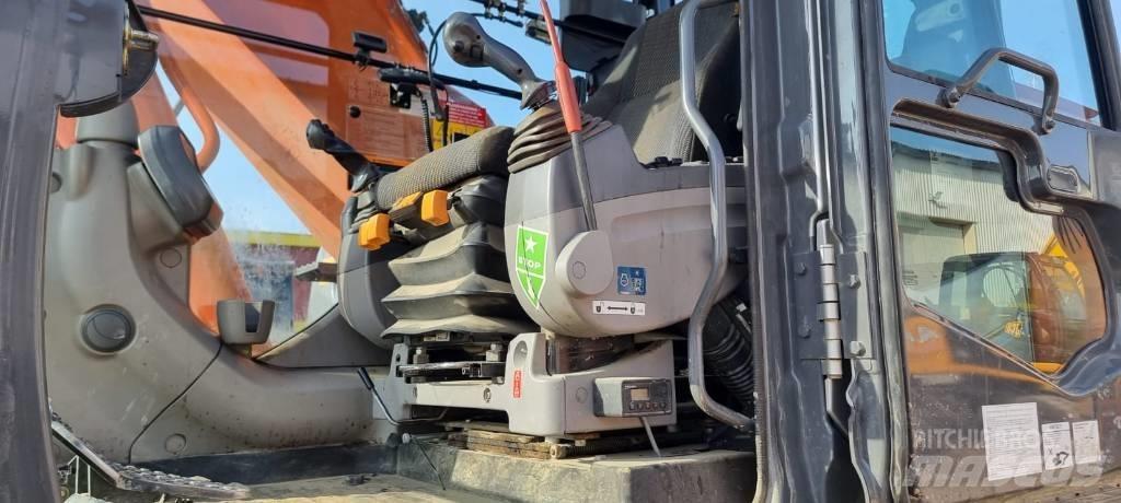 Hitachi ZX 280 LC-3 Pásové rýpadlá