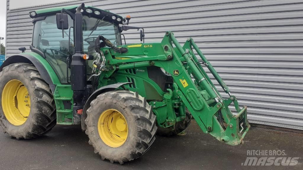 John Deere 6130 R Traktory