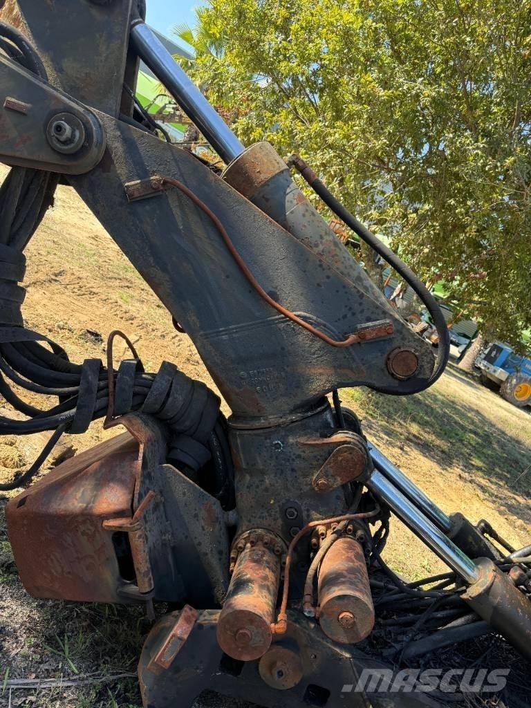 Timberjack 1270 Výložníky a lyžice