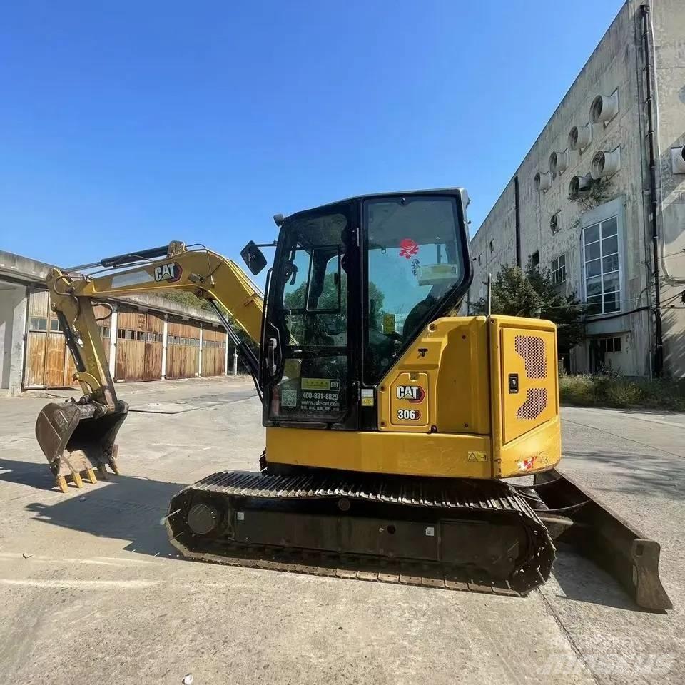 CAT 306E2 Pásové rýpadlá