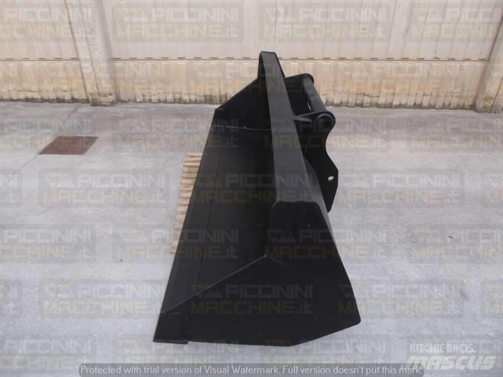 Manitou CBR1000 Lopaty