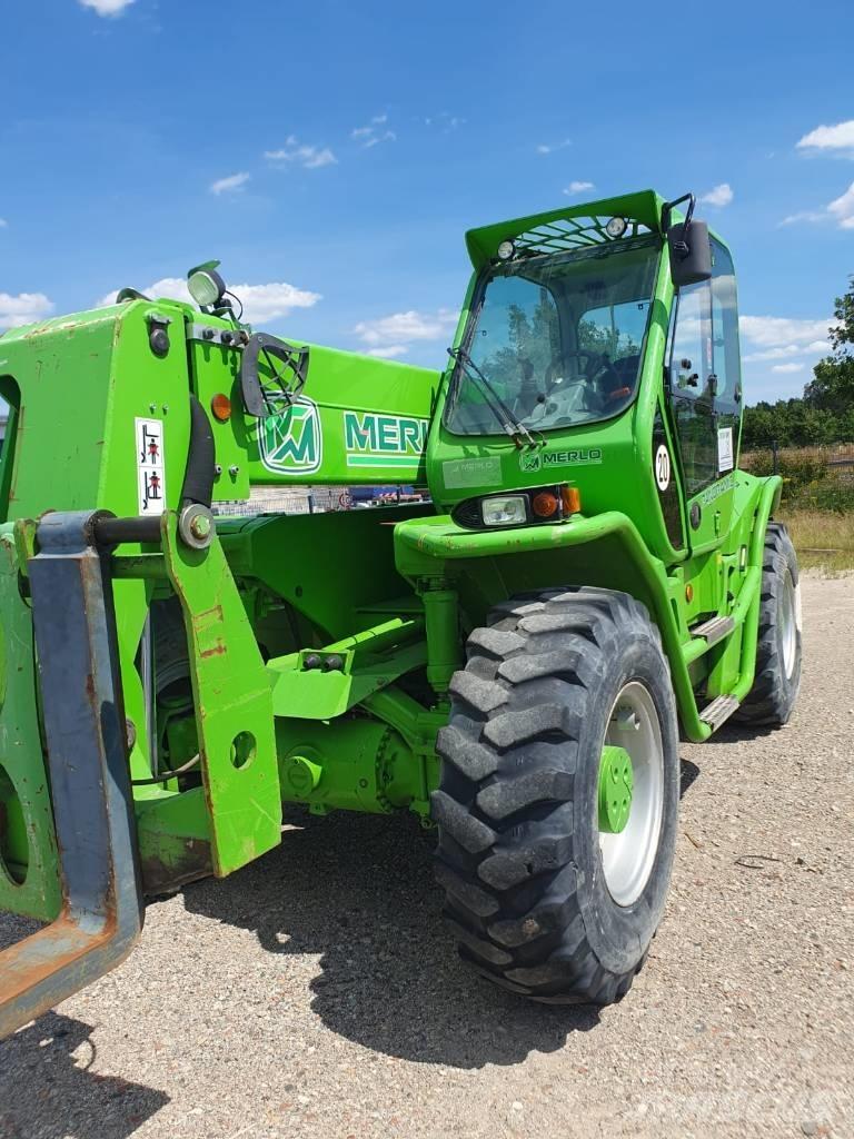 Merlo P 120.10 HM Teleskopické manipulátory
