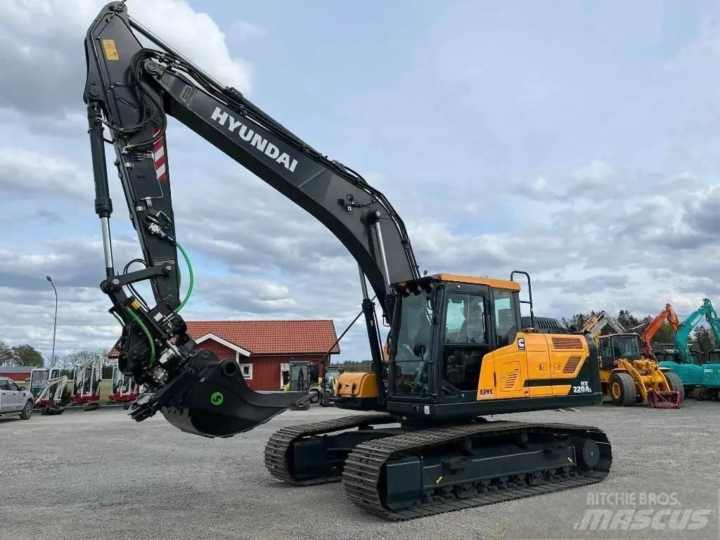 Hyundai HX 220 Pásové rýpadlá