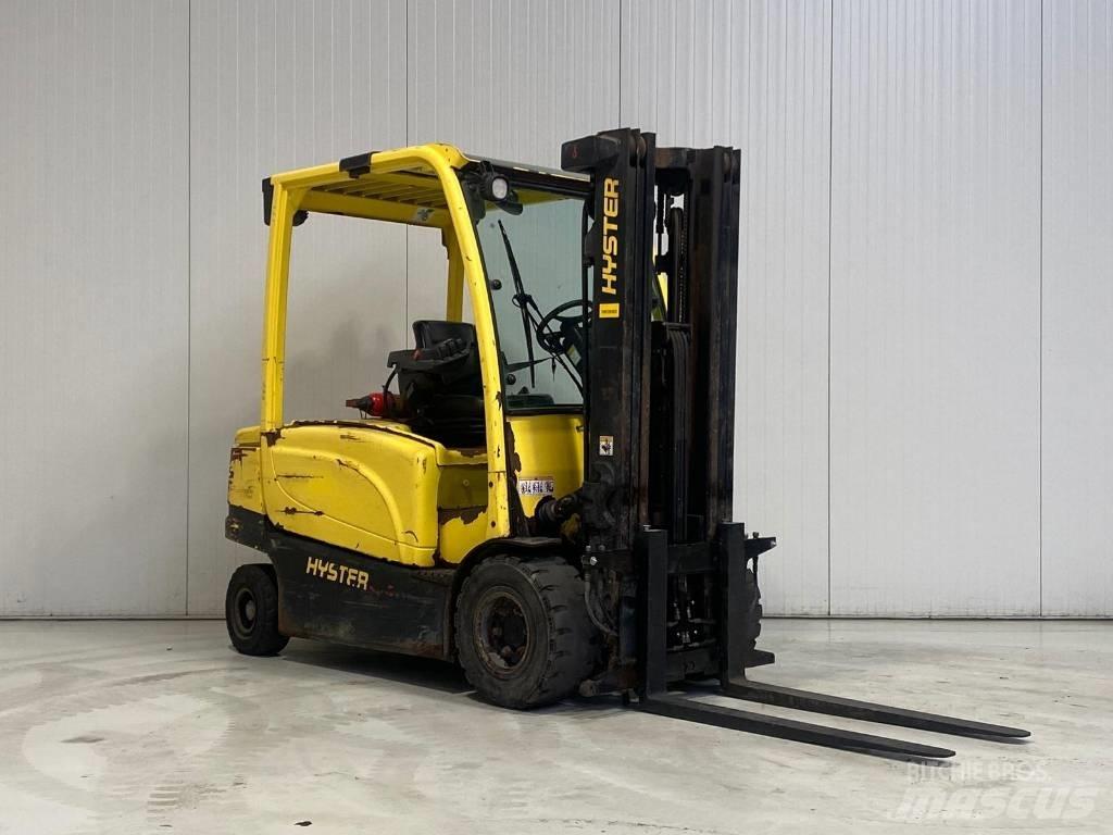 Hyster J3.5XN Akumulátorové vozíky