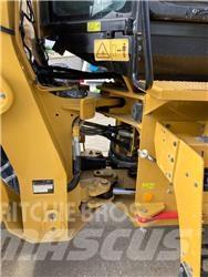 CAT 938M Kolesové nakladače