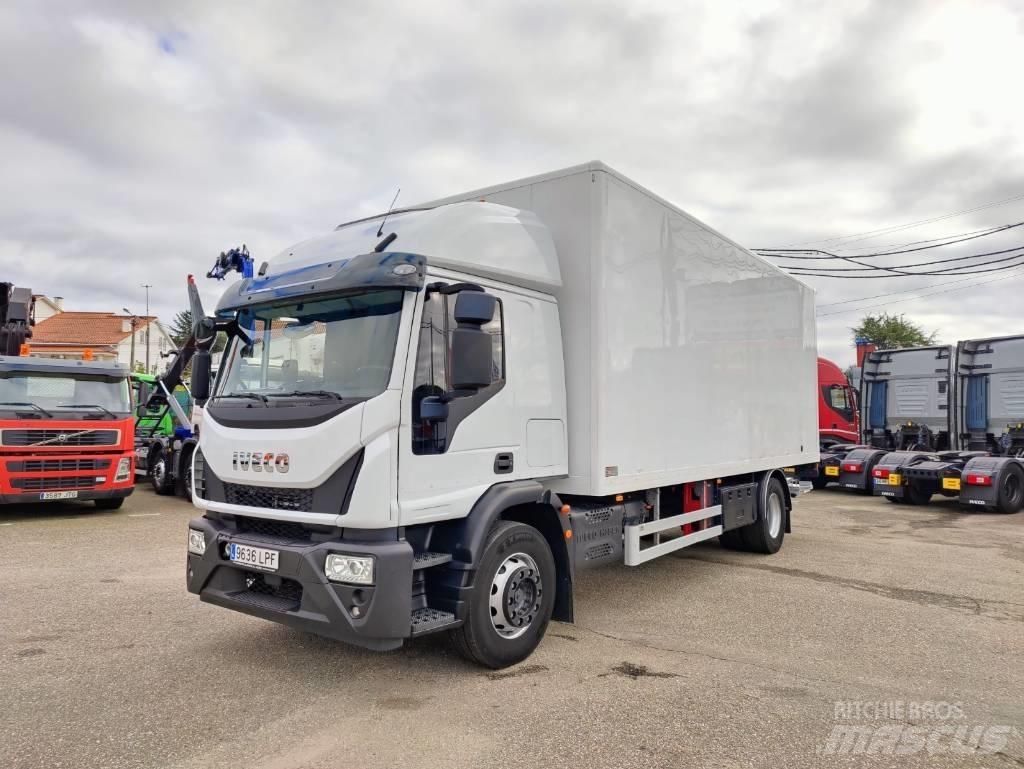 Iveco 180E 28 Skriňová nadstavba