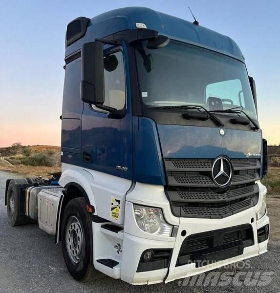 Mercedes-Benz 1845 Ťahače