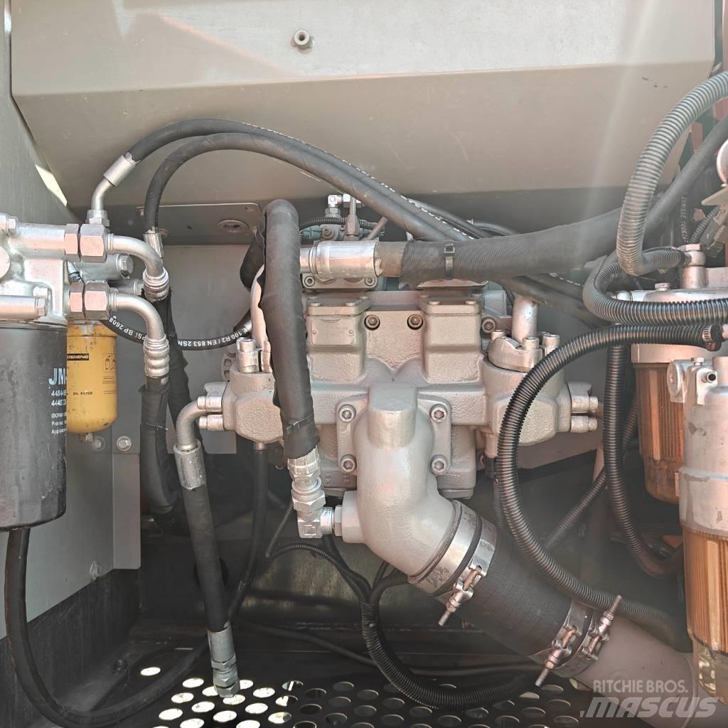 Hitachi 200-3 Pásové rýpadlá