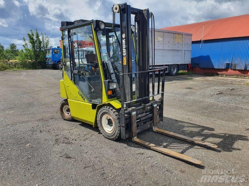 Clark GPM 20 LPG vozíky