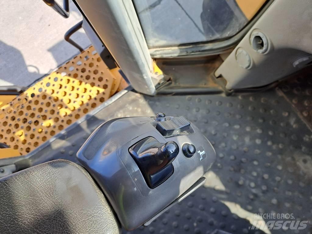 Volvo L 180 H Kolesové nakladače