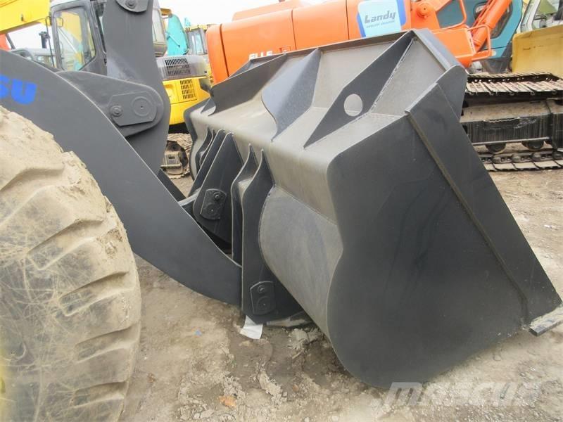 Komatsu WA 380 Kolesové nakladače