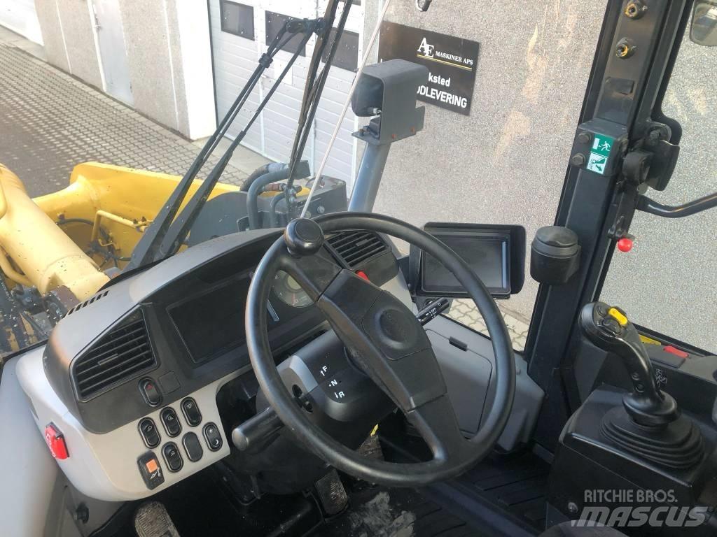 Komatsu WA 320-8 Kolesové nakladače