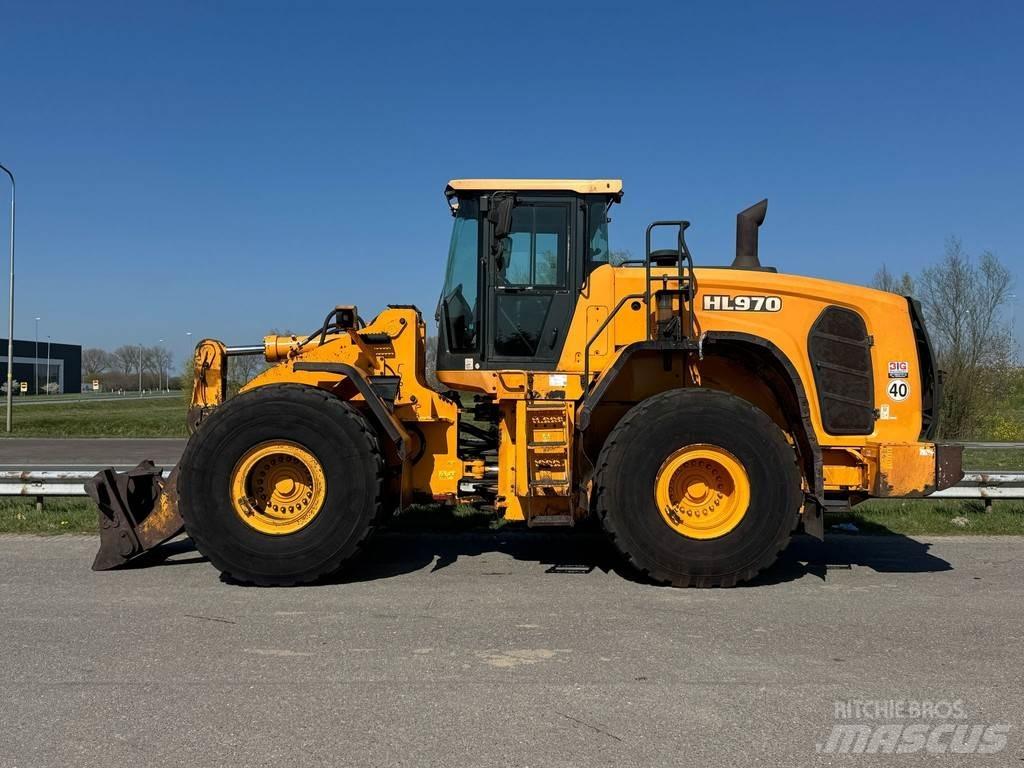 Hyundai HL970 Kolesové nakladače