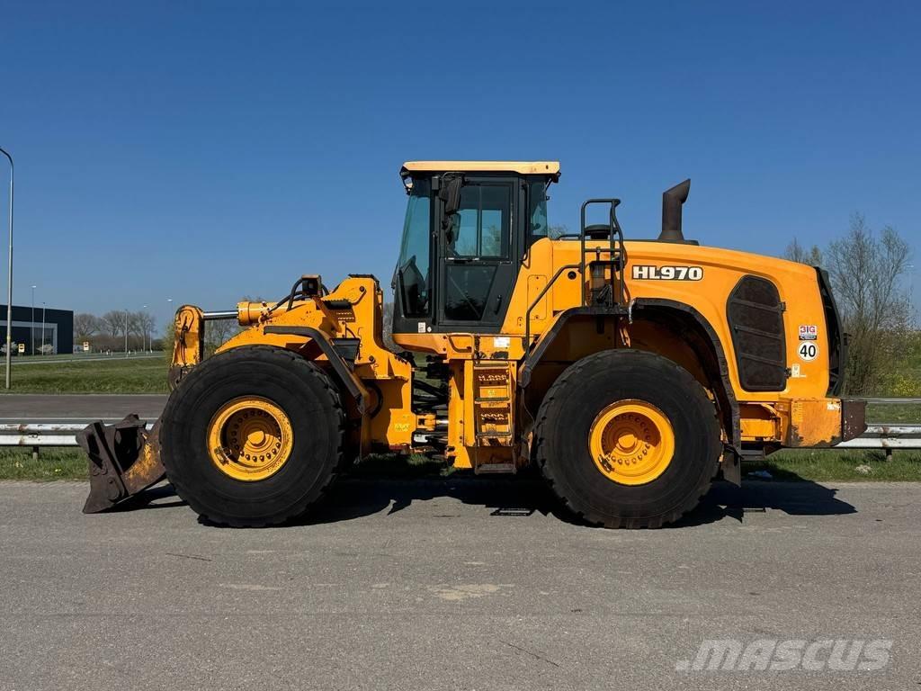 Hyundai HL970 Kolesové nakladače