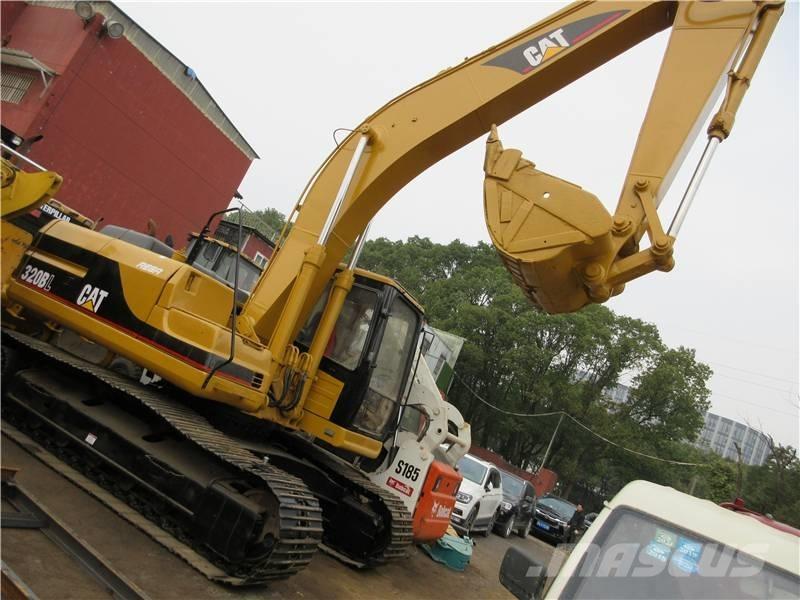 CAT 320 B L Pásové rýpadlá