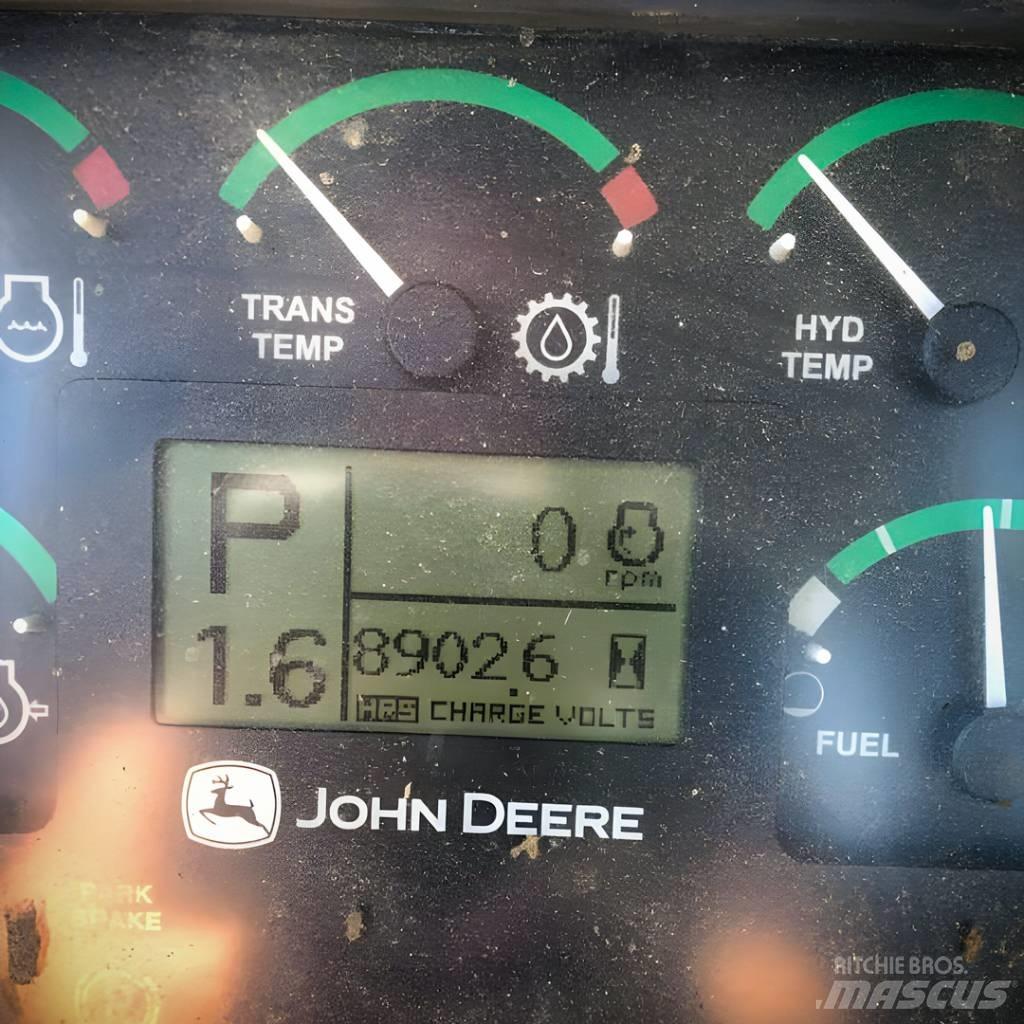 John Deere 850 J Pásové dozéry