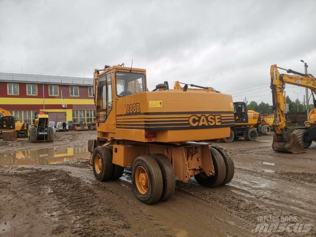 CASE 888 BP Kolesové rýpadlá