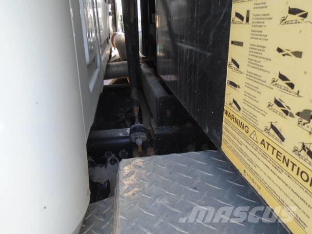Mack GRANITE GR64B Sklápače
