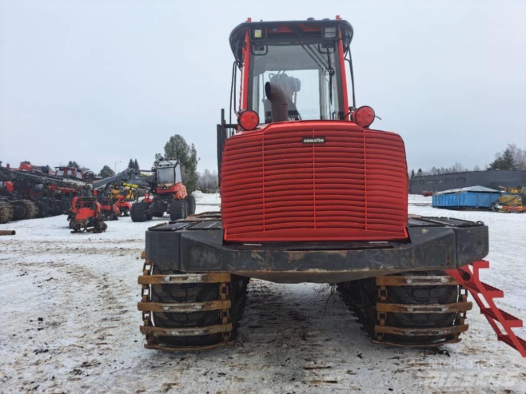 Komatsu 865 Lesné traktory
