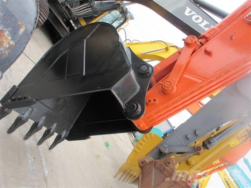 Doosan DX 340 Pásové rýpadlá