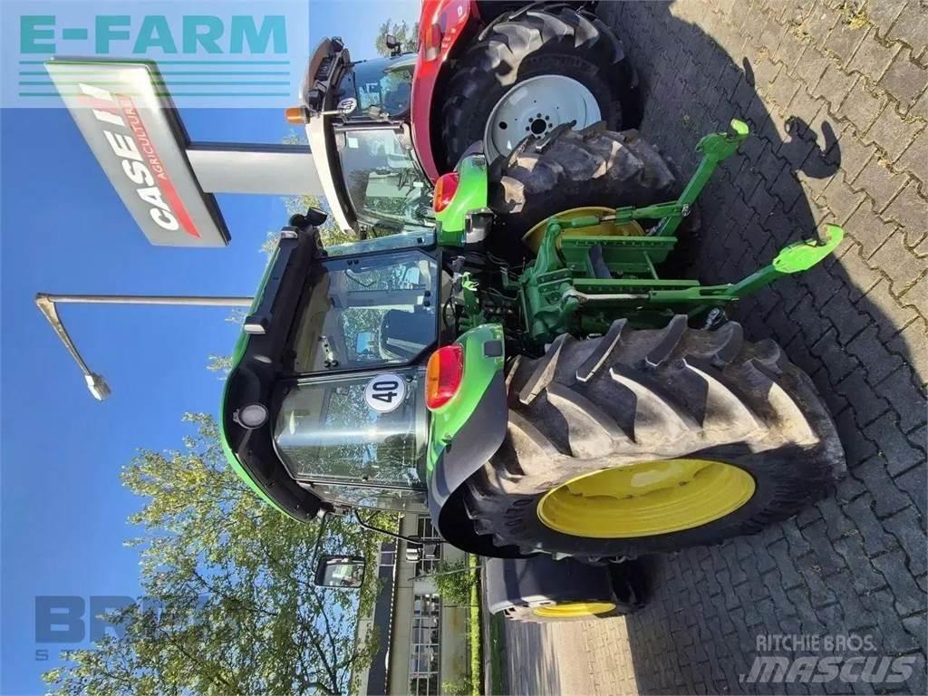 John Deere 5070 m Traktory