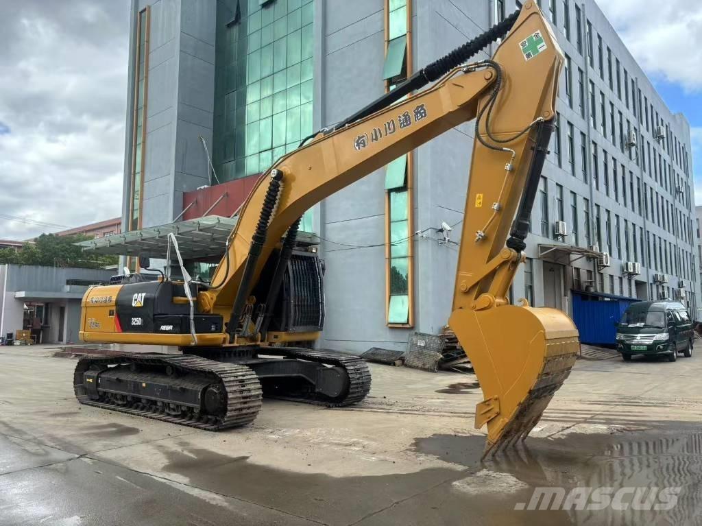 CAT 325 D Pásové rýpadlá