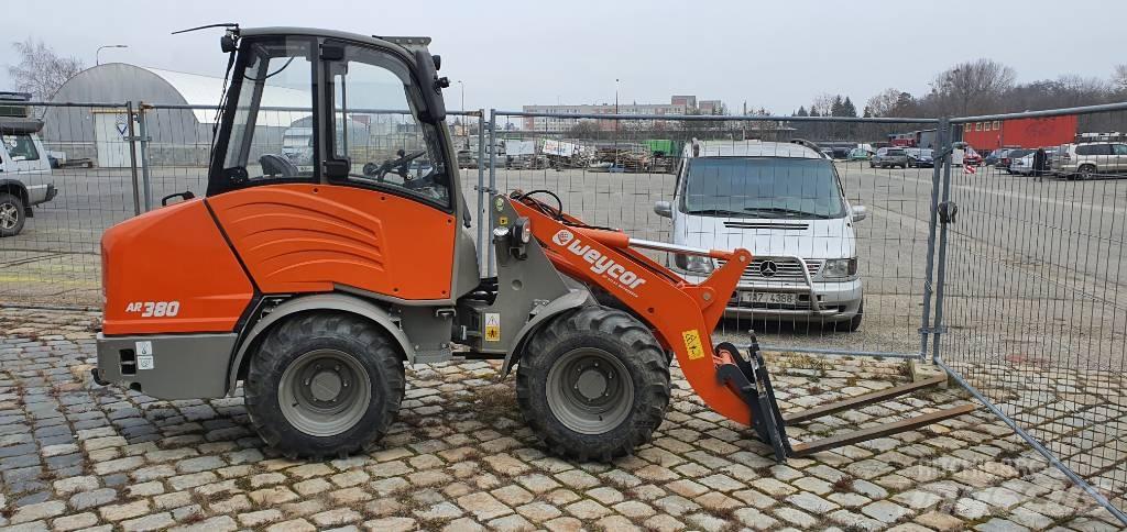 Weycor AR 380 Kolesové nakladače