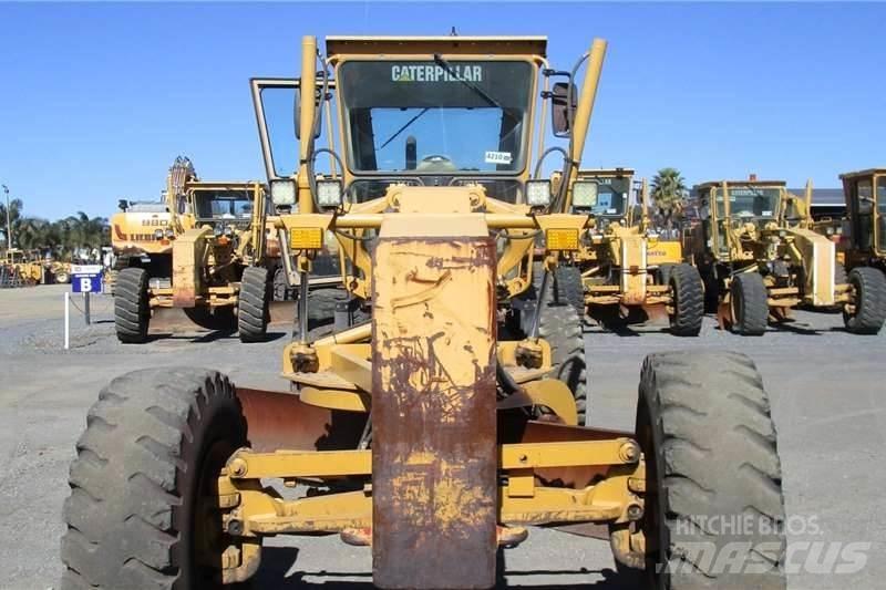 CAT 140K Grejdery
