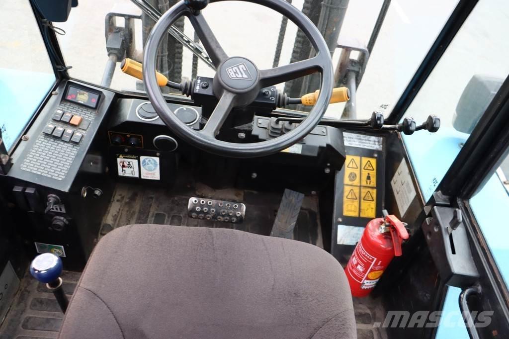 JCB 930-4 Dieselové vozíky