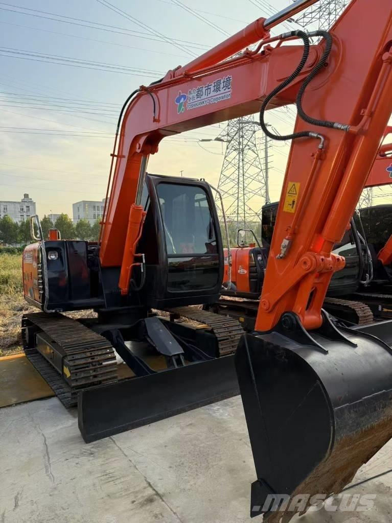 Hitachi 70 Pásové rýpadlá