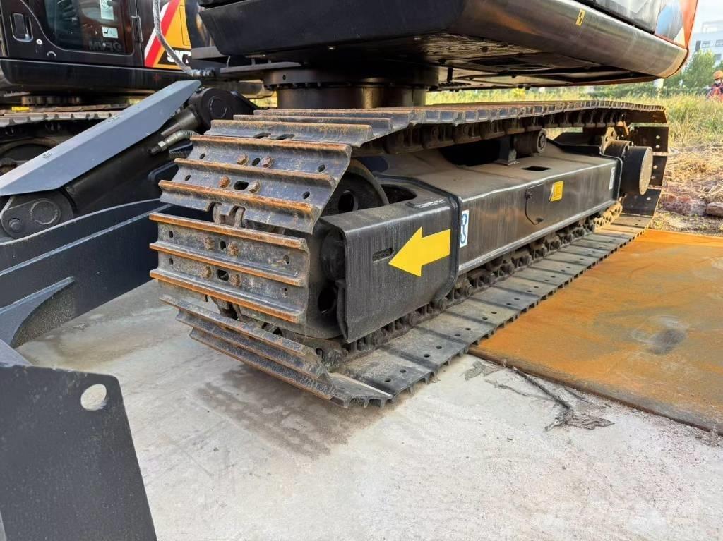 Hitachi 70 Pásové rýpadlá