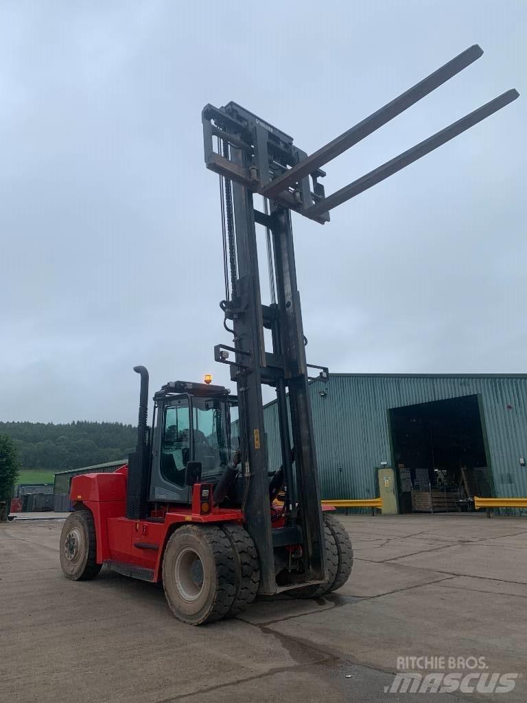 Kalmar DCG120-12 Dieselové vozíky