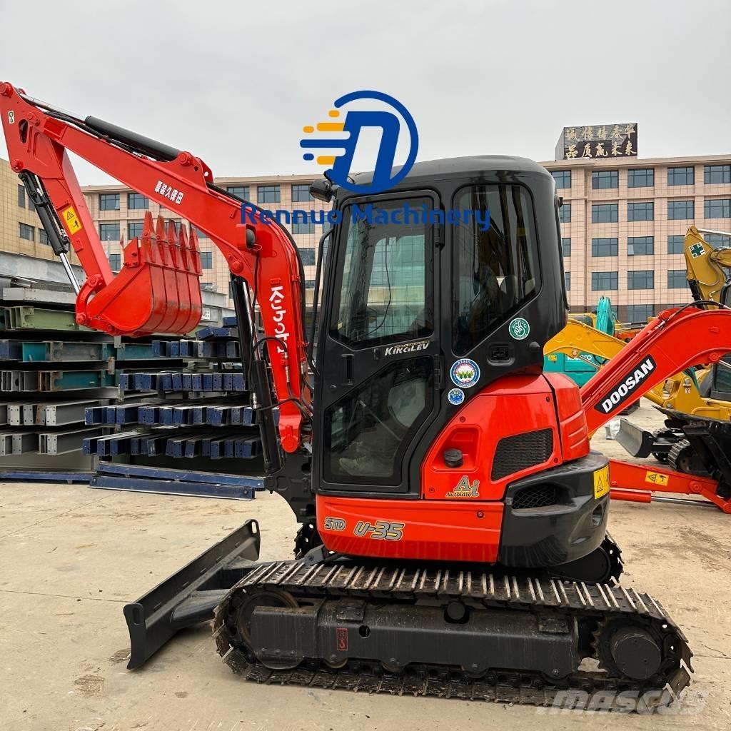 Kubota U 35 Mini rýpadlá < 7t