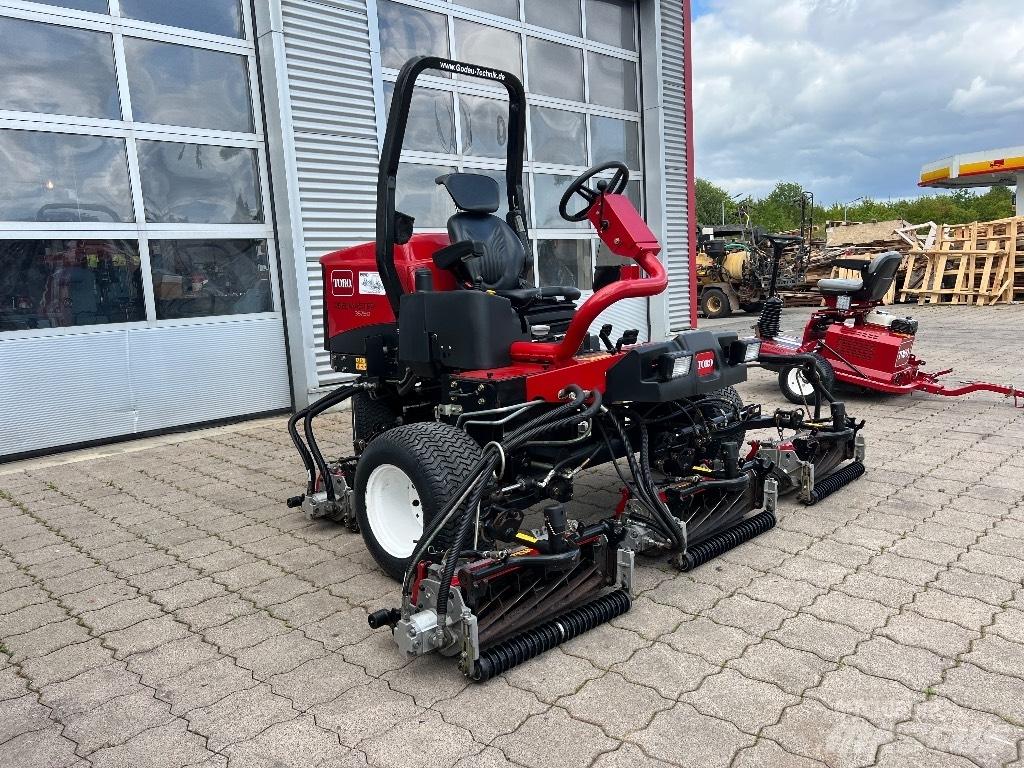 Toro Reelmaster 3575 Kosačky fervejí