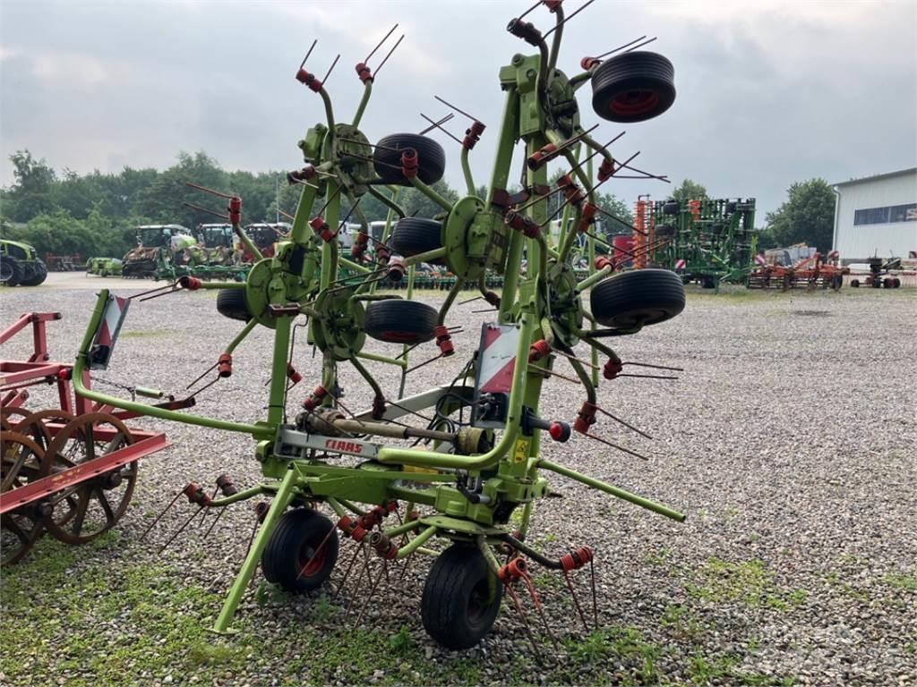 CLAAS VOLTO 870 Obracače a zhrabovače sena