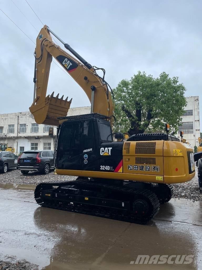 CAT 324 D Midi rýpadlá 7 t - 12 t