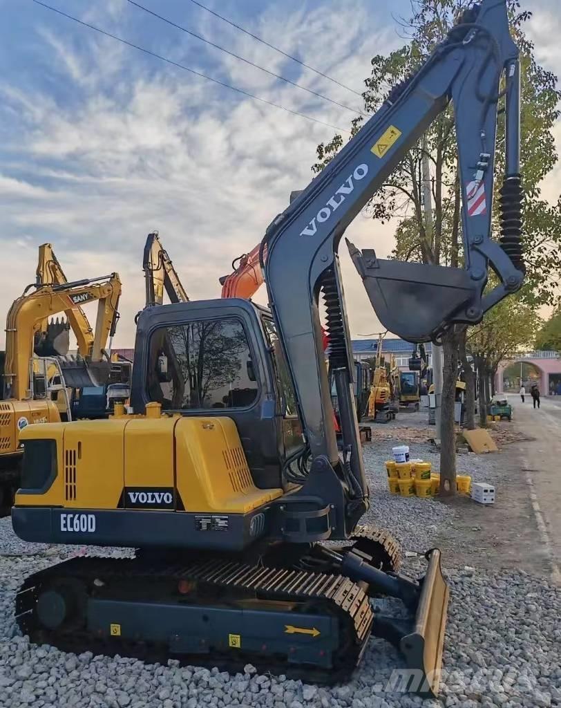 Volvo EC 60 D Pásové rýpadlá