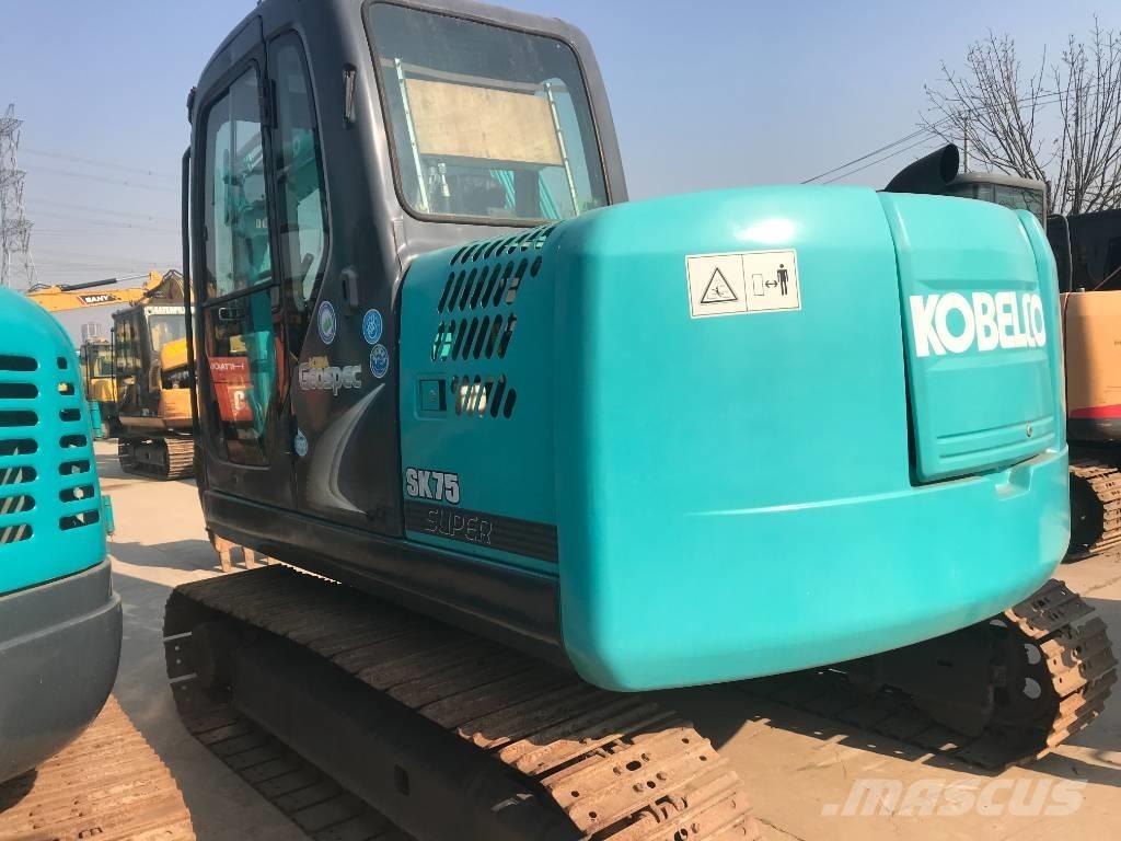Kobelco SK 75 CSR Pásové rýpadlá