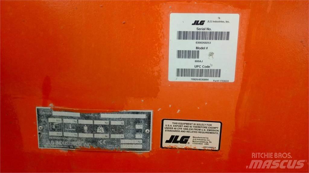 JLG 800AJ Kĺbové plošiny